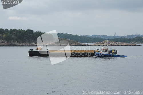 Image of tanker leaving the harbour