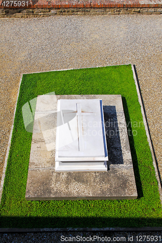 Image of Grave