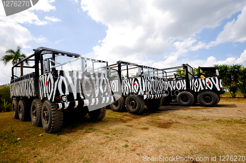 Image of Safari truck