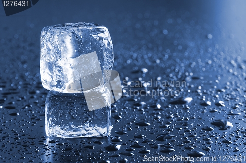 Image of ice cube macro