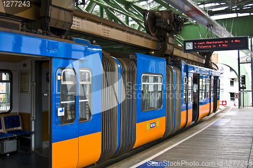 Image of Floating tram