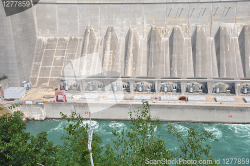 Image of Hydro Dam at Niagara Falls 