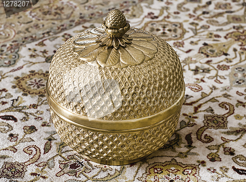 Image of Metal jewellery box