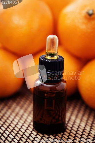 Image of tangerine essential oil 