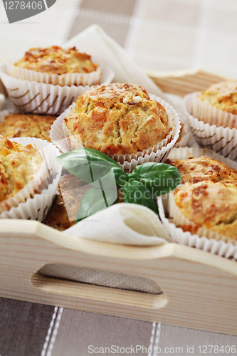 Image of muffins with ham and cheese