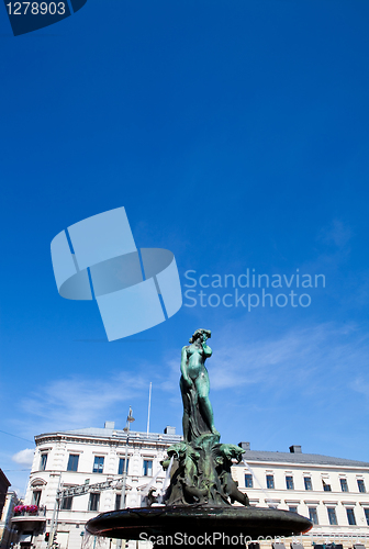 Image of Havis Amanda statue in Helsinki, Finland