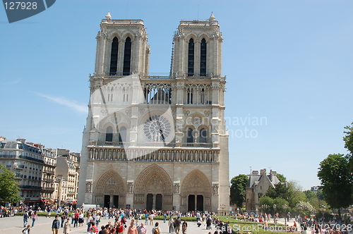 Image of Notre Dame Facade