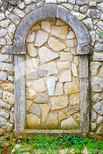 Image of Walled door