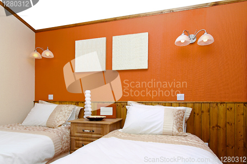 Image of Orange room