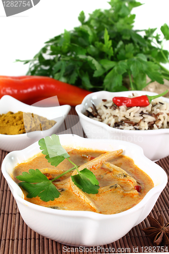 Image of yellow curry