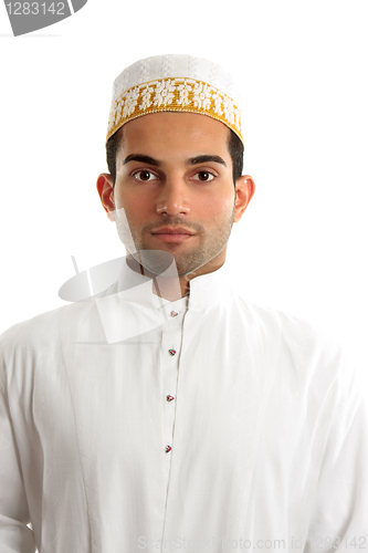 Image of Middle eastern man wearing cultural dress
