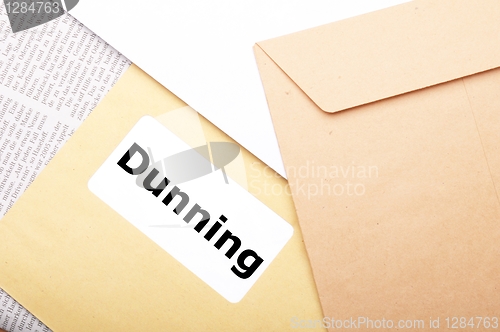 Image of dunning