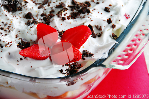 Image of Cake with strawberries