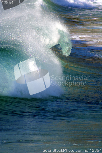 Image of Crashing wave