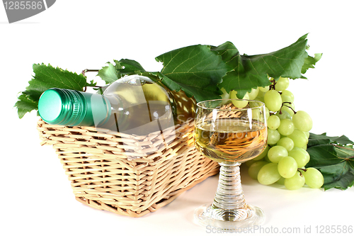 Image of white wine