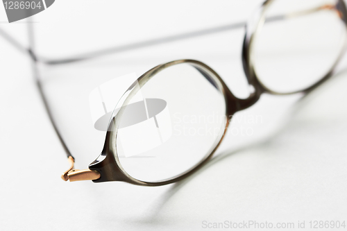 Image of eye glasses