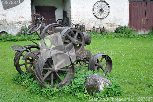 Image of Tractor