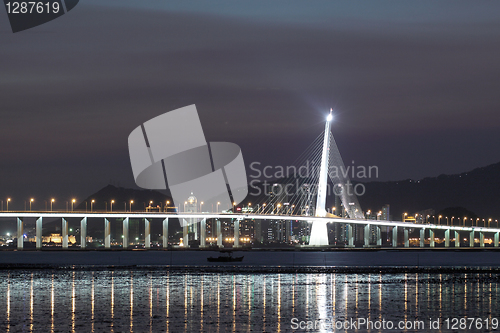 Image of Kong sham highway bridge at night