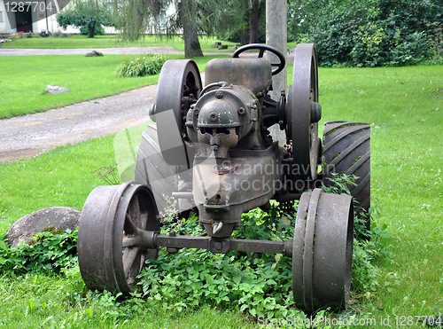 Image of Tractor