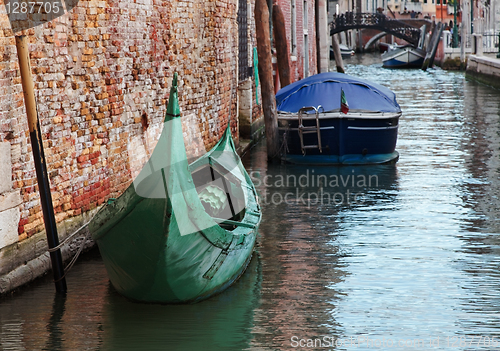 Image of Green gondola