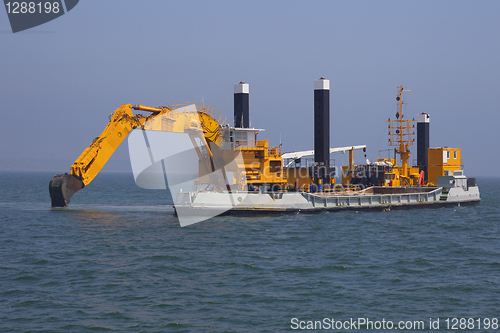 Image of Excavators set out to sea to deepen the seabed