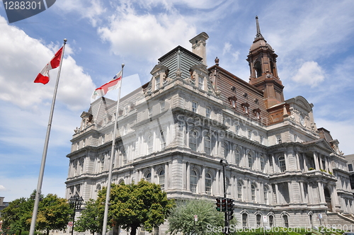 Image of City Hall in Montreal