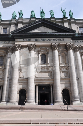 Image of Cathedral in Montreal