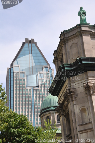 Image of Cathedral in Montreal