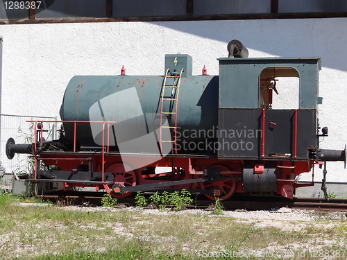 Image of Worn out steam locomotive