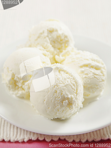 Image of White Ice Cream
