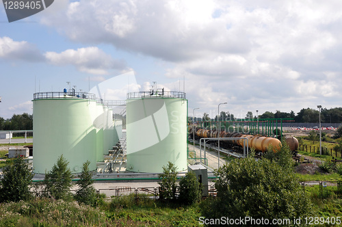 Image of Oil Storage