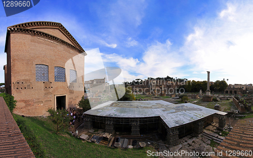 Image of forum romanum ruins