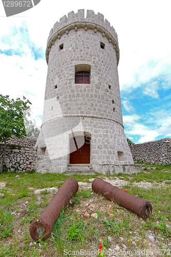 Image of Guns and castle