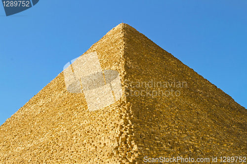 Image of Great pyramide edge