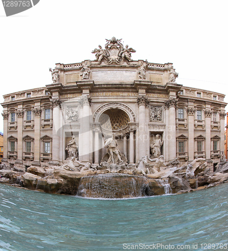 Image of fountain di trevi