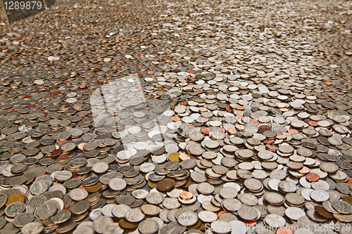 Image of Many coins