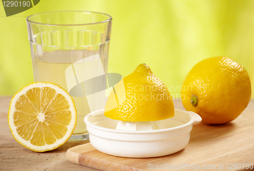 Image of lemon juice