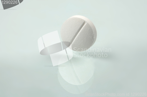 Image of white pill 