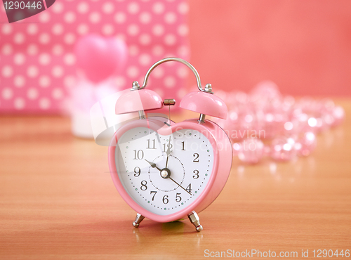 Image of pink clock