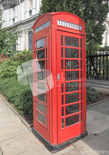 Image of London telephone box