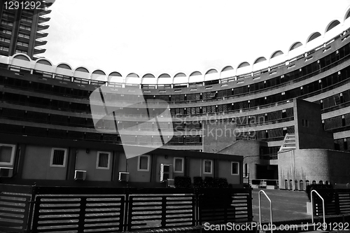 Image of Curved Building In The Barbican