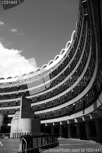 Image of Curved Building In The Barbican