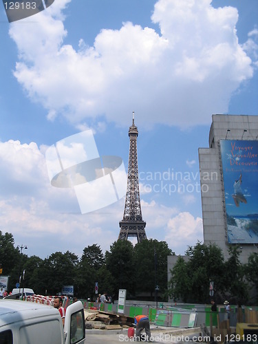 Image of Eiffel tower