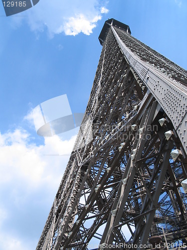 Image of Eiffel Tower