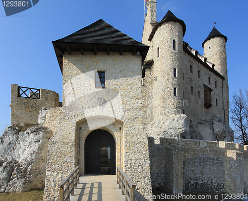 Image of Castle Bobolice.