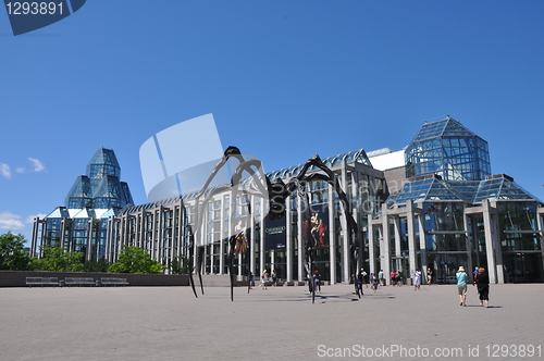 Image of National Art Gallery & Giant Spider in Ottawa