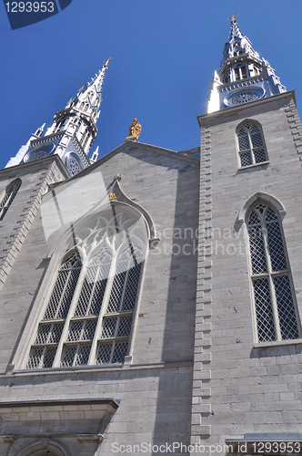 Image of Notre Dame Basilica in Ottawa