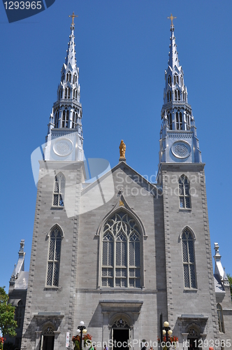 Image of Notre Dame Basilica in Ottawa