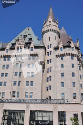 Image of Chateau Laurier in Ottawa