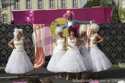 Image of The king and his courtesans